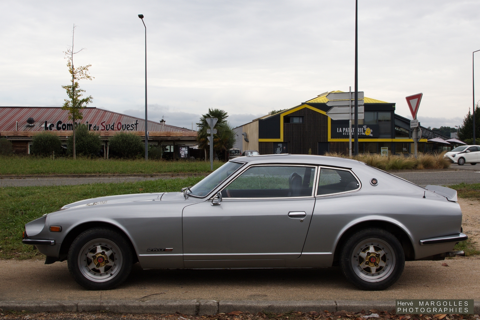 Datsun 260Z.jpg